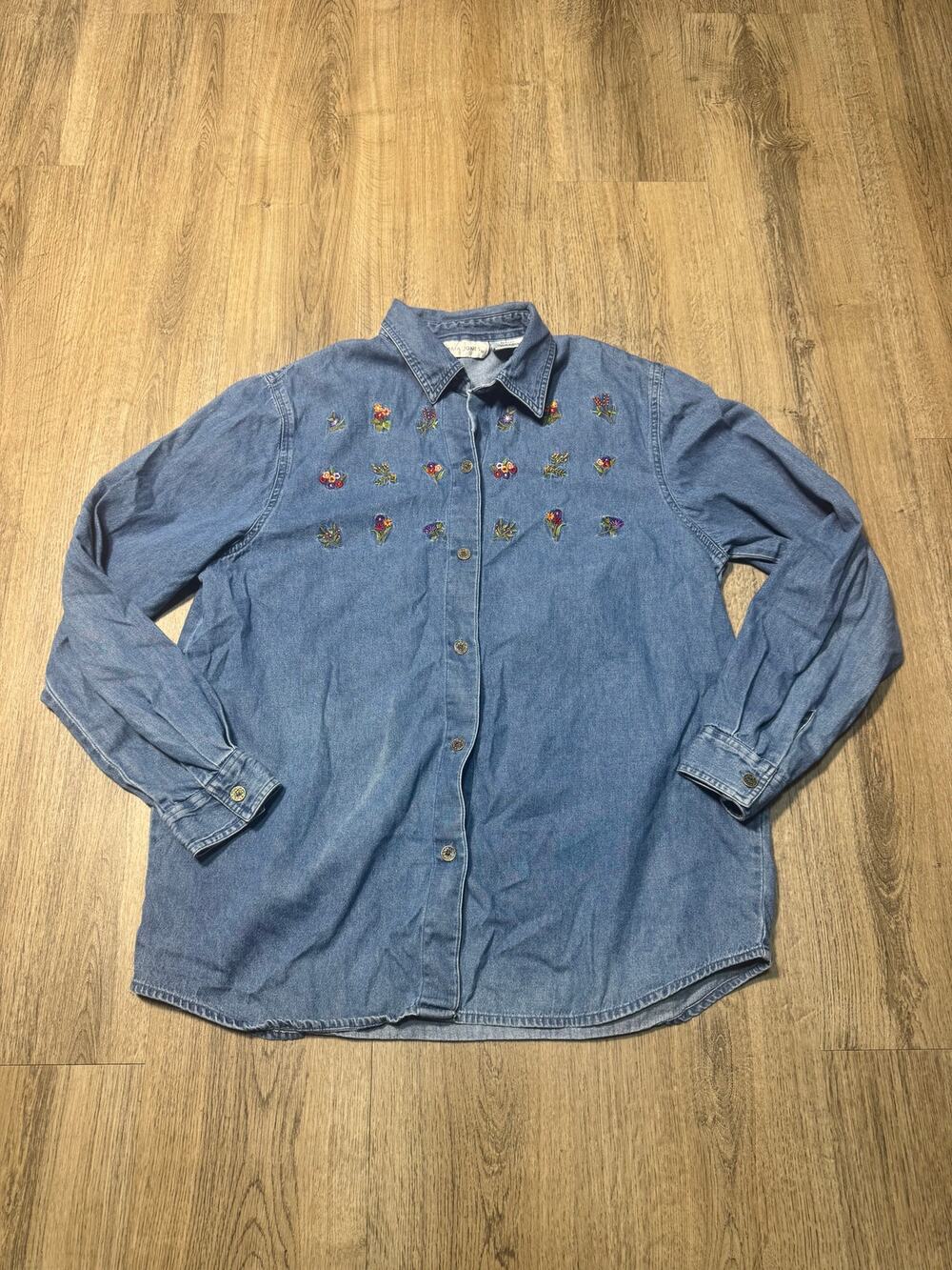 Vintage Victoria Jones Floral Embroidered Blue Denim Button-Up Shirt